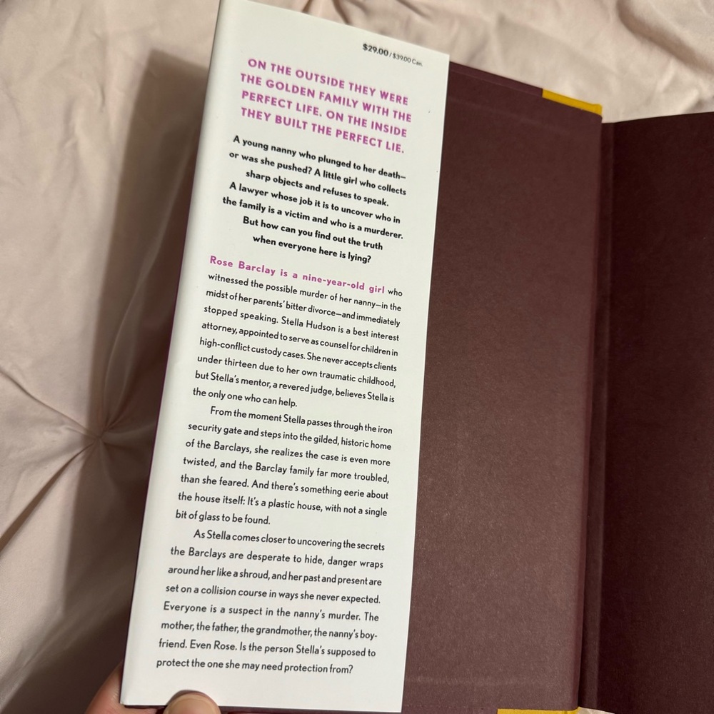 FLASH SALE ✨ Book of the Month House of Glass Novel by Sarah Pekkanen - Picture 2 of 4